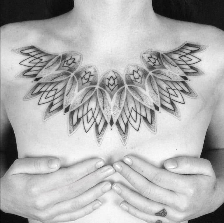 Lorikeet chest piece